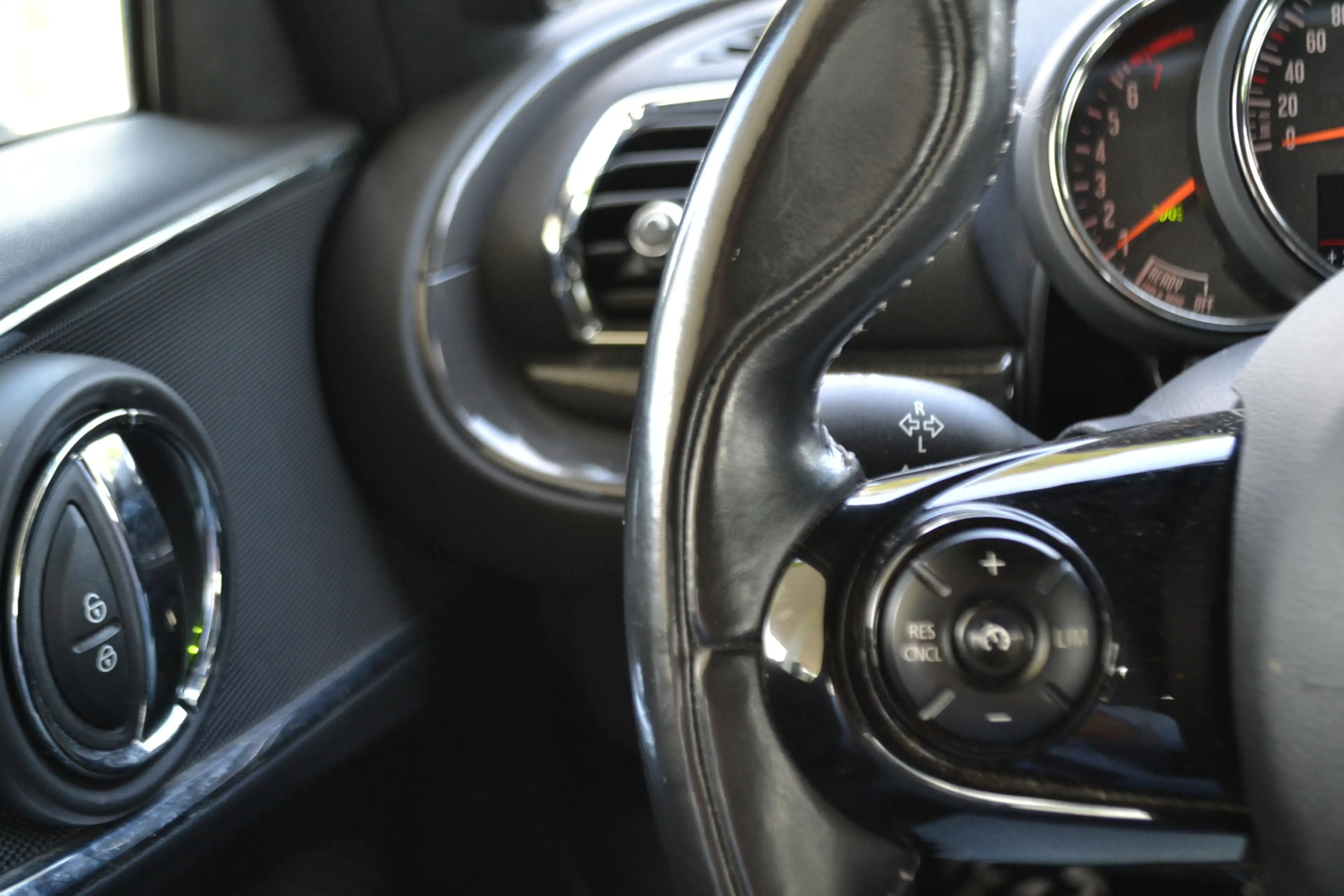 MINI Cooper Clubman 1.5 Chili Serious | Led | Sportstoel | Harman Kard — photo 11