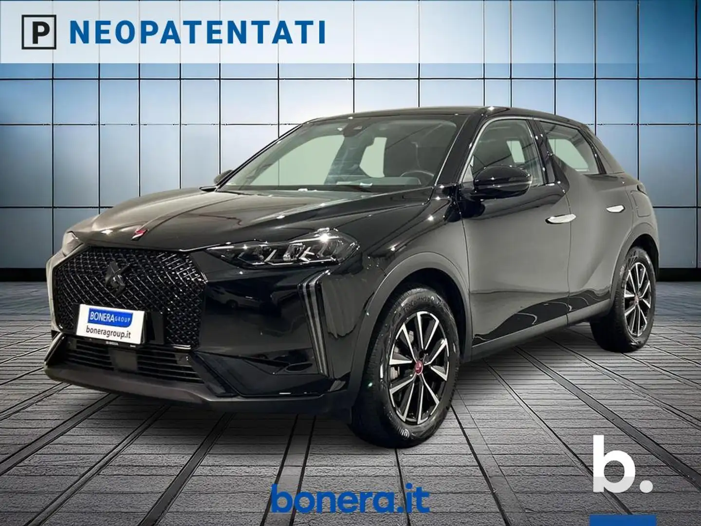 DS Automobiles DS 3 50kWh e-tense Performance Line auto Nero - 1
