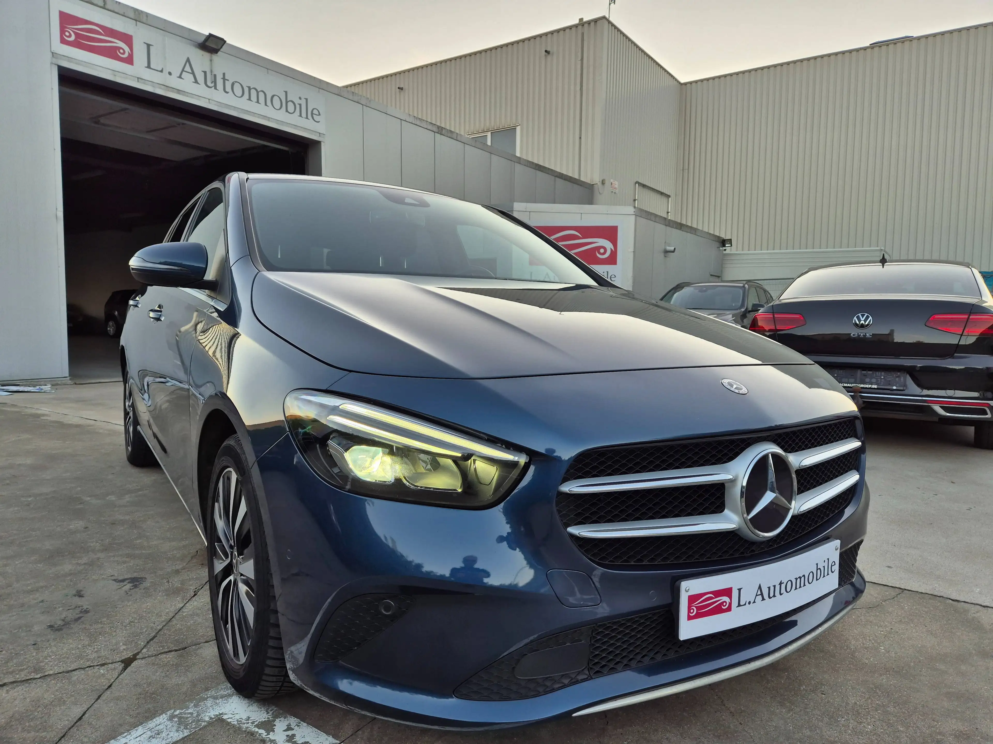 Mercedes-Benz B 250 e PHEV // HYBRID // 79.968 KM !! — photo 3