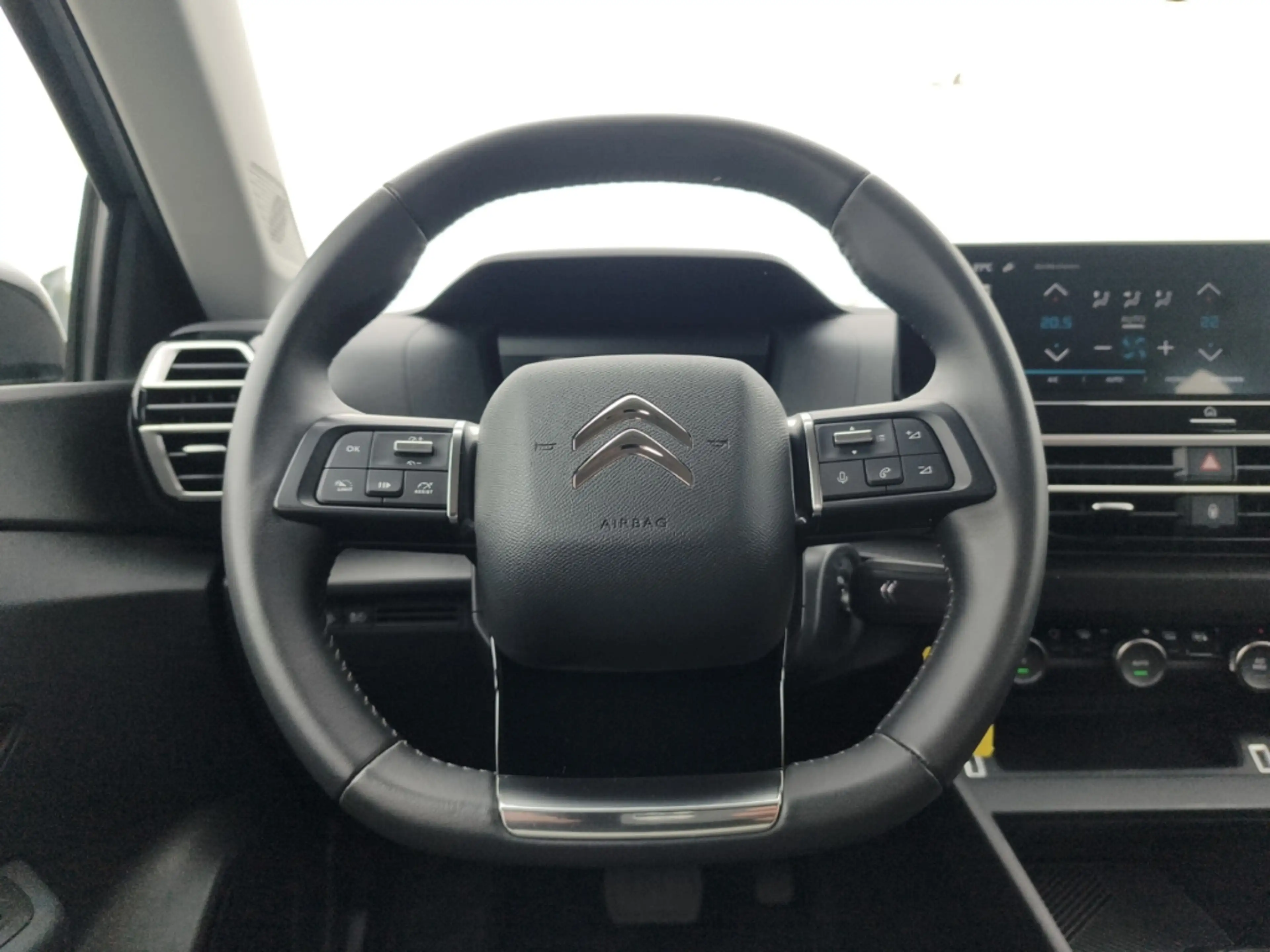 Citroen E-C4 Electric Feel 1.Hand +Sitzhzg.+CarPlay+Kamera+Klimaaut.+ — photo 11
