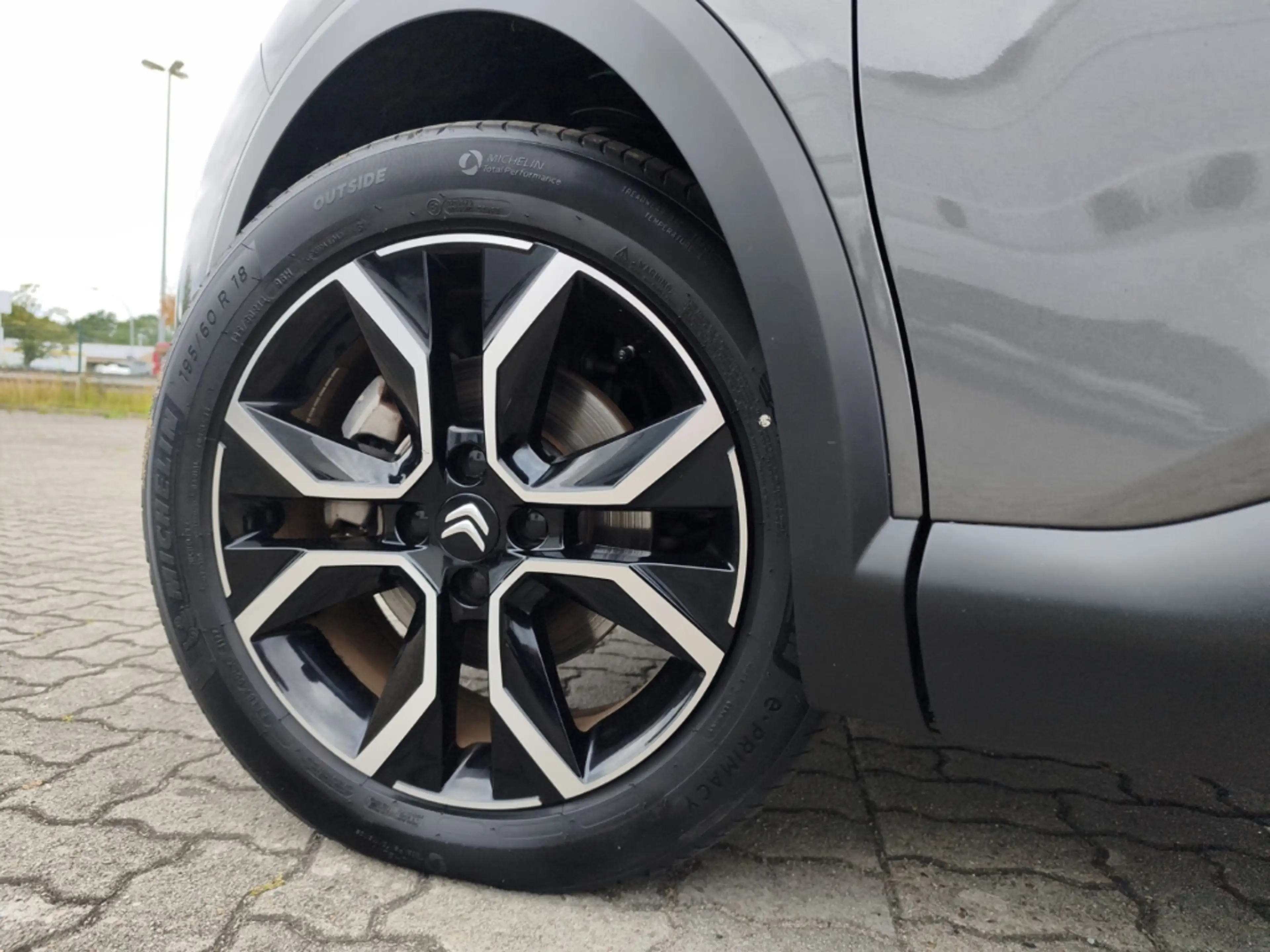 Citroen E-C4 Electric Feel 1.Hand +Sitzhzg.+CarPlay+Kamera+Klimaaut.+ — photo 2