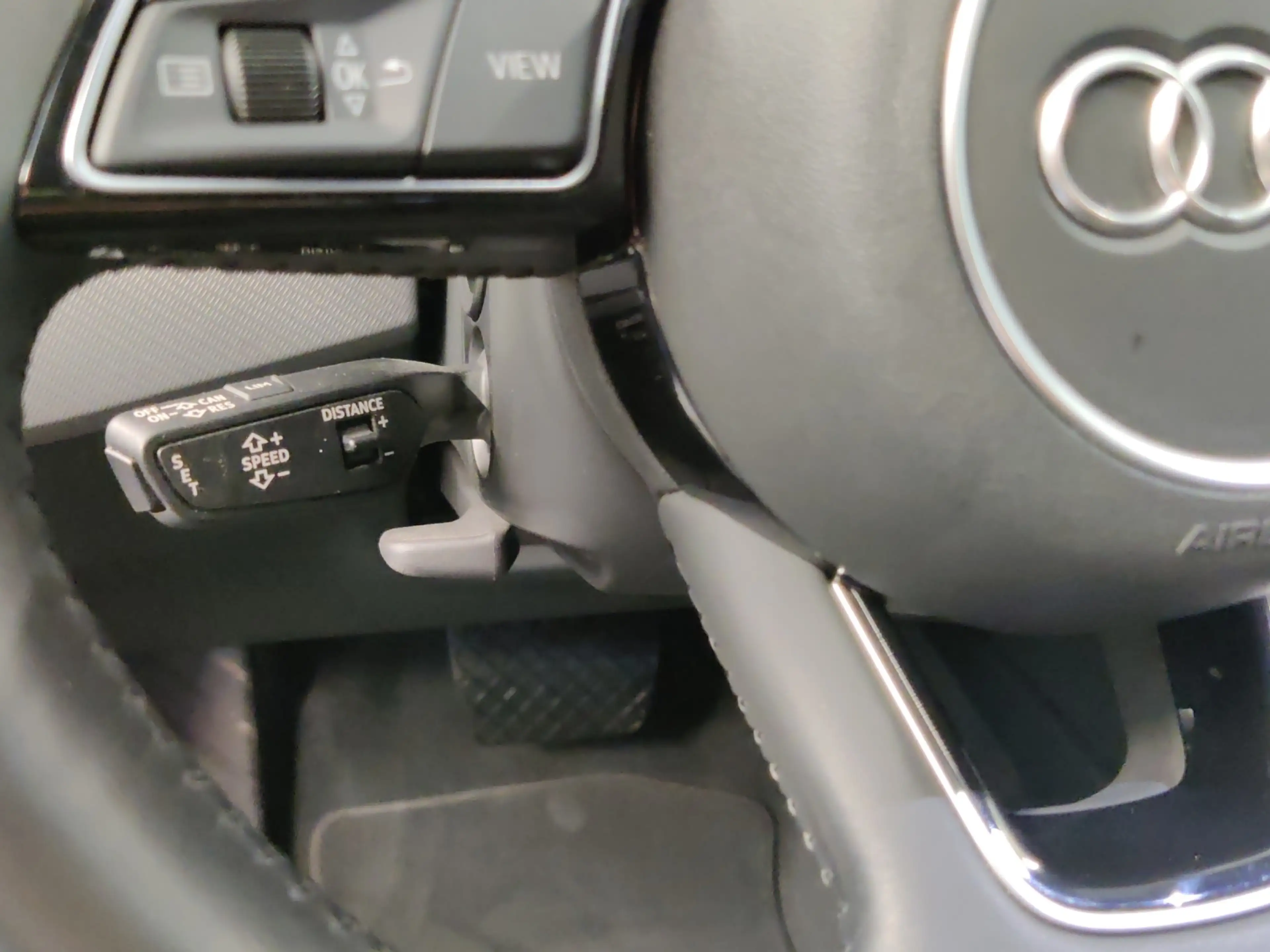 Audi A4 allroad 45 TFSI quattro MATRIX/PANO/AHK/NAVI — photo 10
