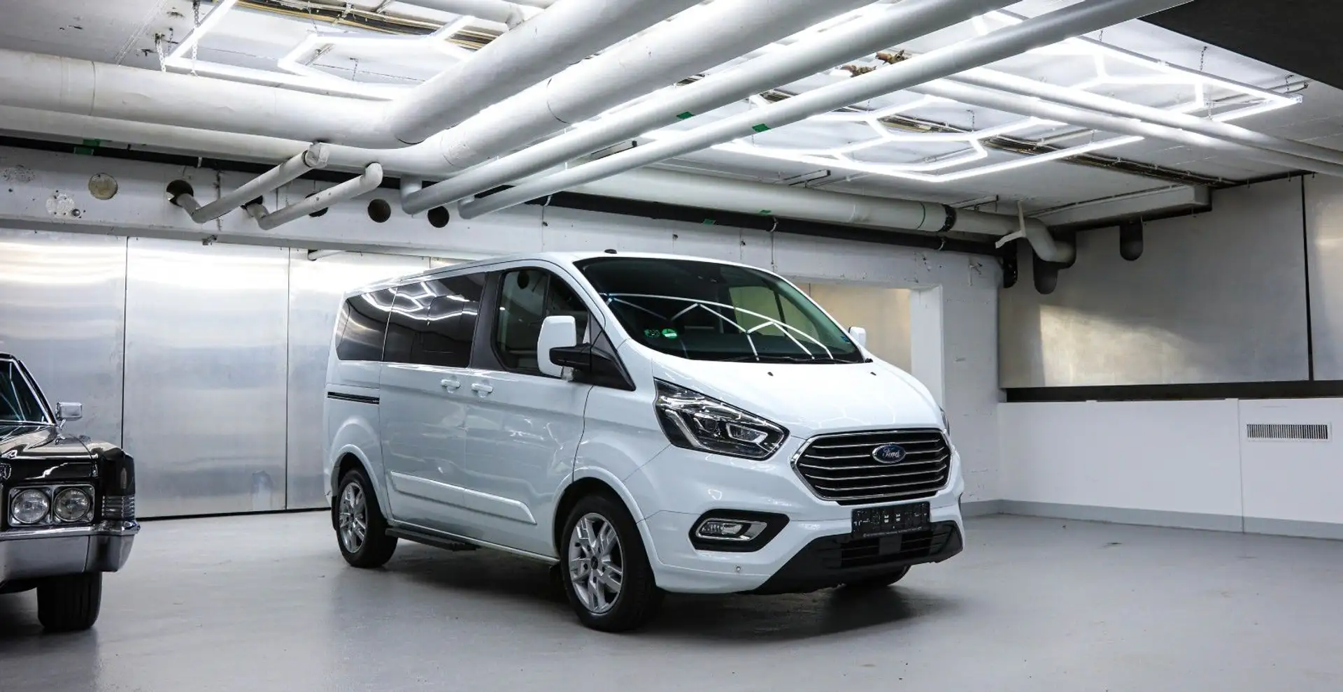 Ford Transit Tourneo Custom Titanium Voll Weiß - 1