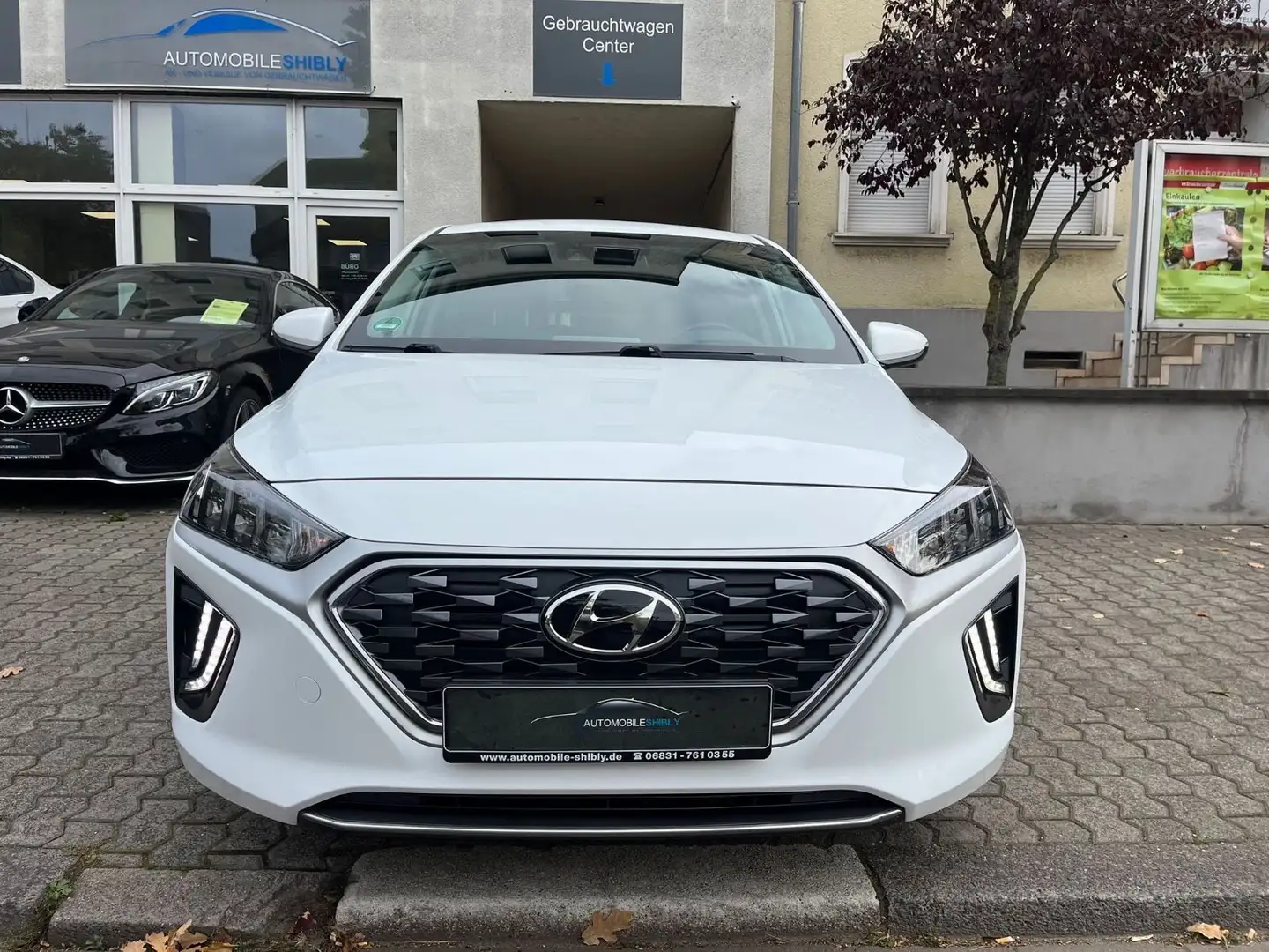 Hyundai IONIQ Ioniq Style Plug-In Hybrid Weiß - 2
