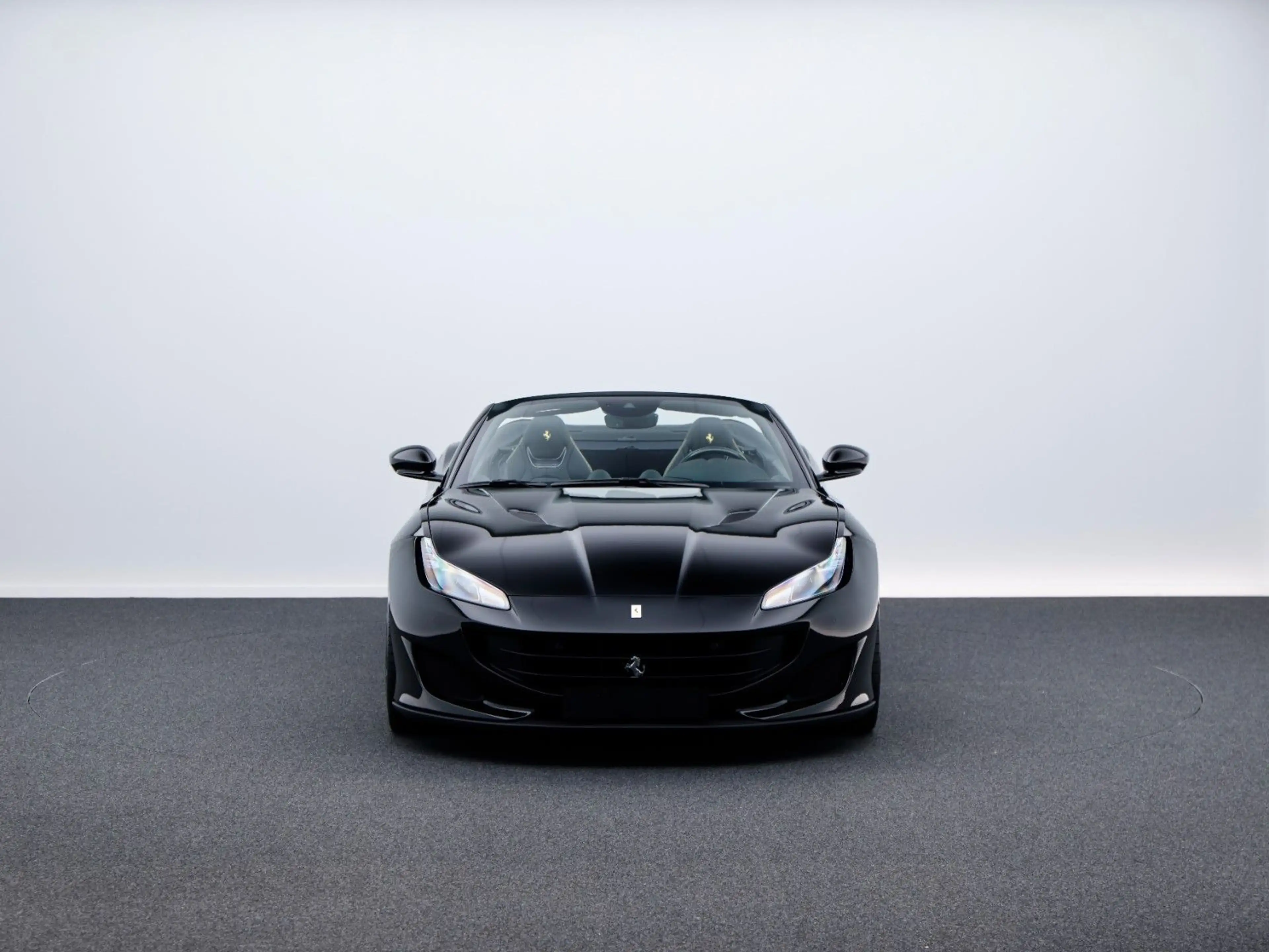 Ferrari Portofino ***Ferrari Fankfurt*** — photo 3