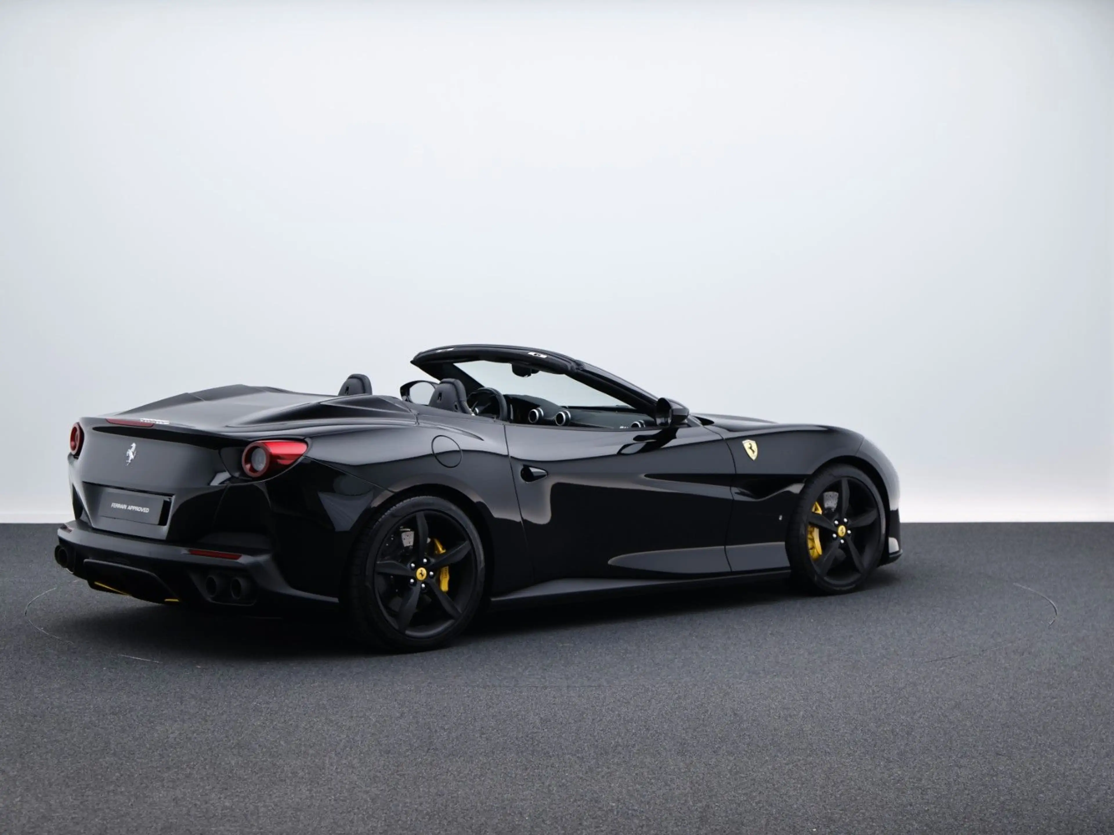 Ferrari Portofino ***Ferrari Fankfurt*** — photo 6