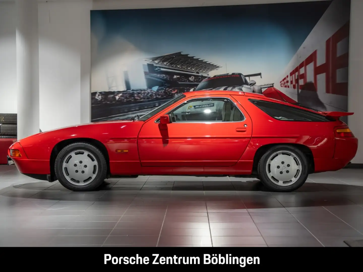Porsche 928 S4 indischrot Schiebedach nur 65.990km Rouge - 2