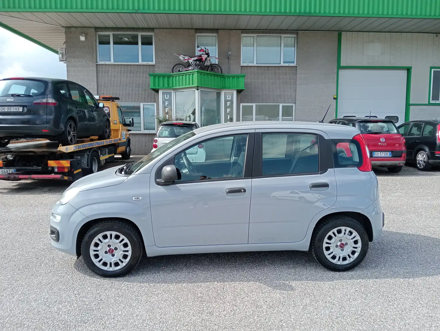 Fiat Panda 1.0 70CV Hybrid OK NEOPATENTATI Grigio - 2