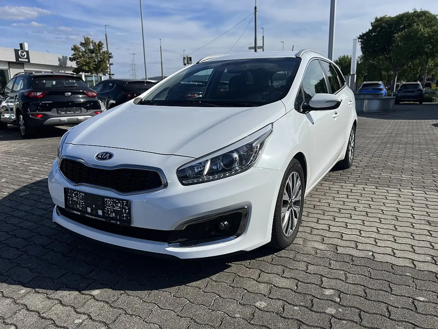 Kia Ceed SW / cee'd SW cee'd SW 1,6 CRDi ISG Gold DCT Alb - 1