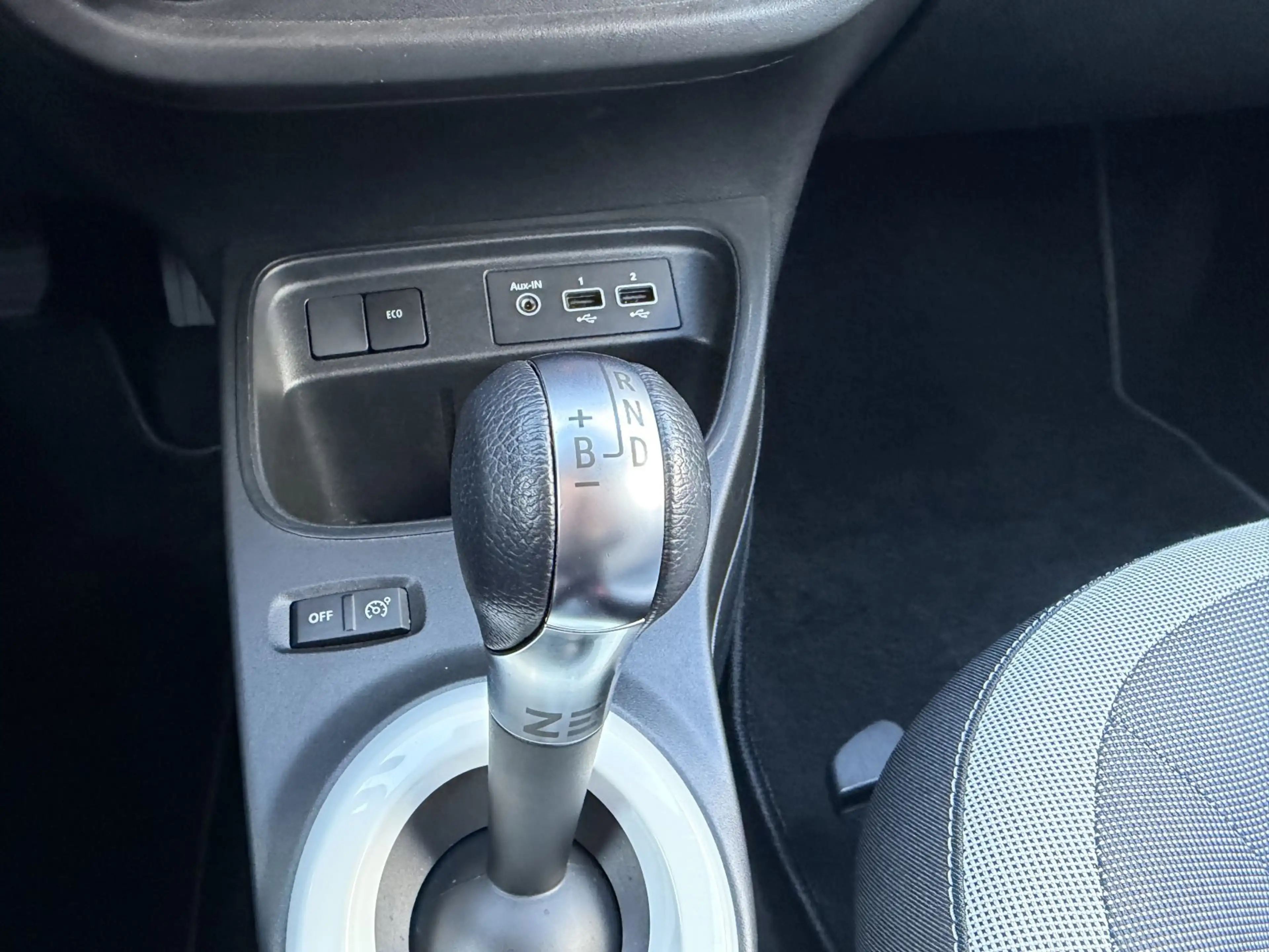 Renault Twingo Electric Zen 22 Klimaaut. Electric Electric Zen El — photo 16