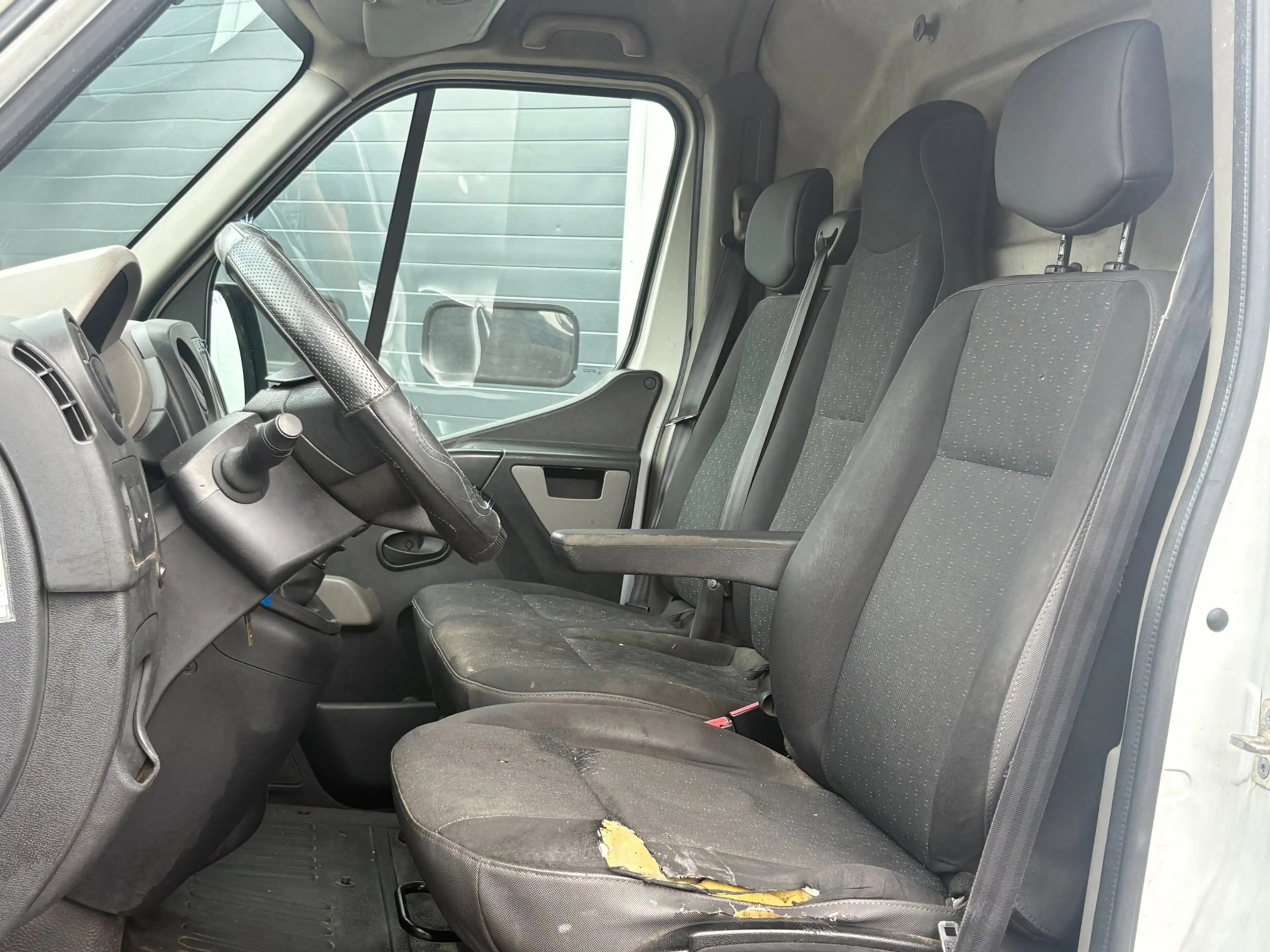 Opel Movano 2.3CDTI 131pk L2H2 Airco CLUTCH BAD! Euro 6! — photo 2