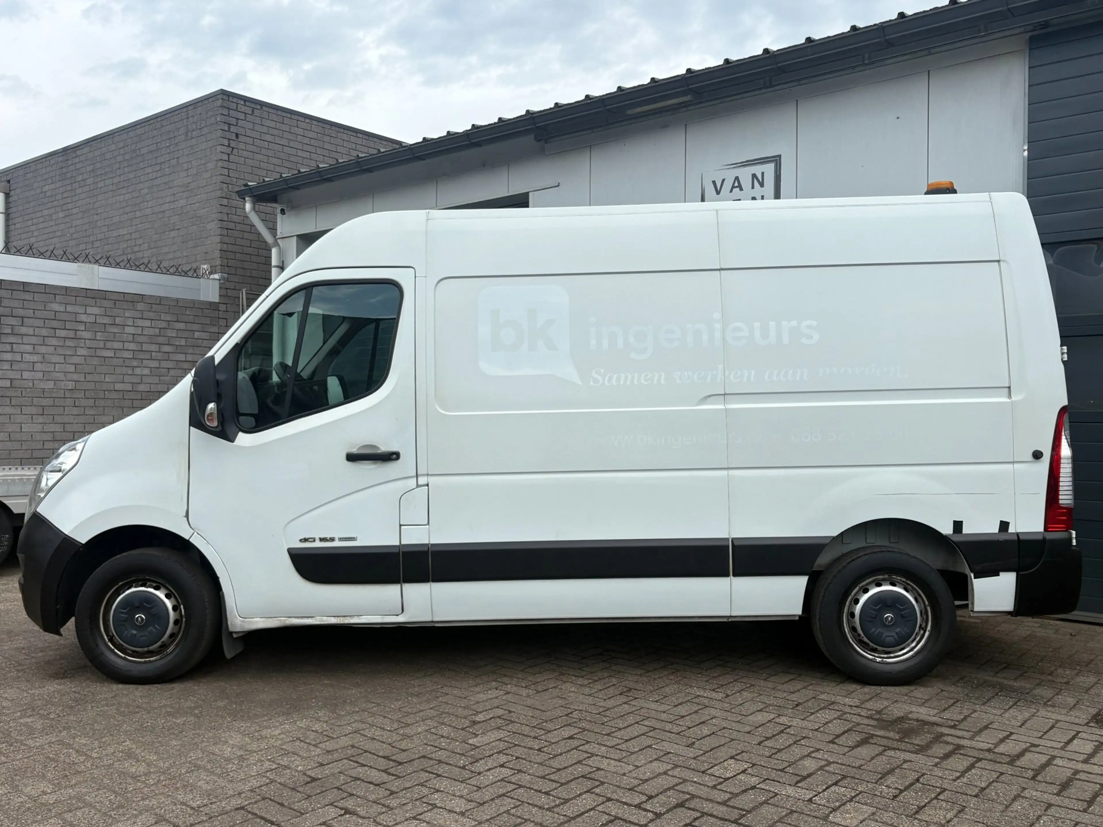 Opel Movano 2.3CDTI 131pk L2H2 Airco CLUTCH BAD! Euro 6! — photo 3