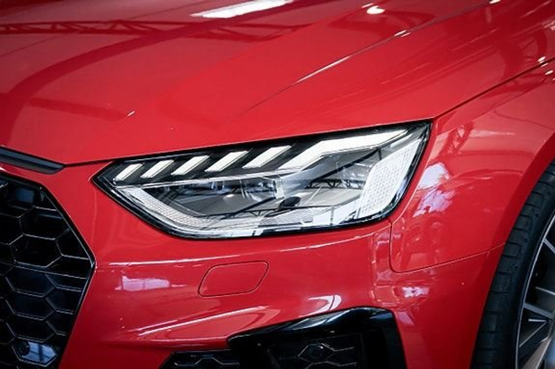Audi A4 40 TDI quattro S line Matrix LED, AHV, RFK, STH — photo 8