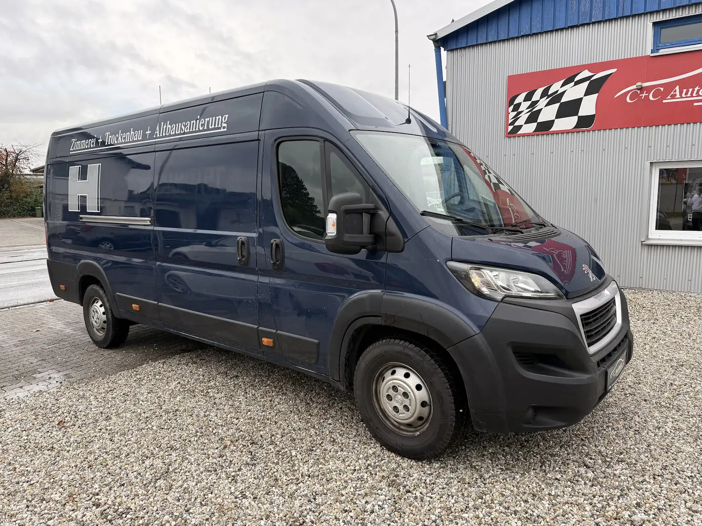 Peugeot Boxer 435 L4H2 HDi 160 Navi Euro6 Blau - 1