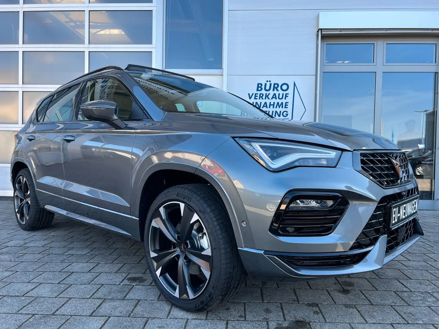 CUPRA Ateca 2.0 TSI DSG 4Drive PANO KAMERA AHK 5J GAR Gris - 2