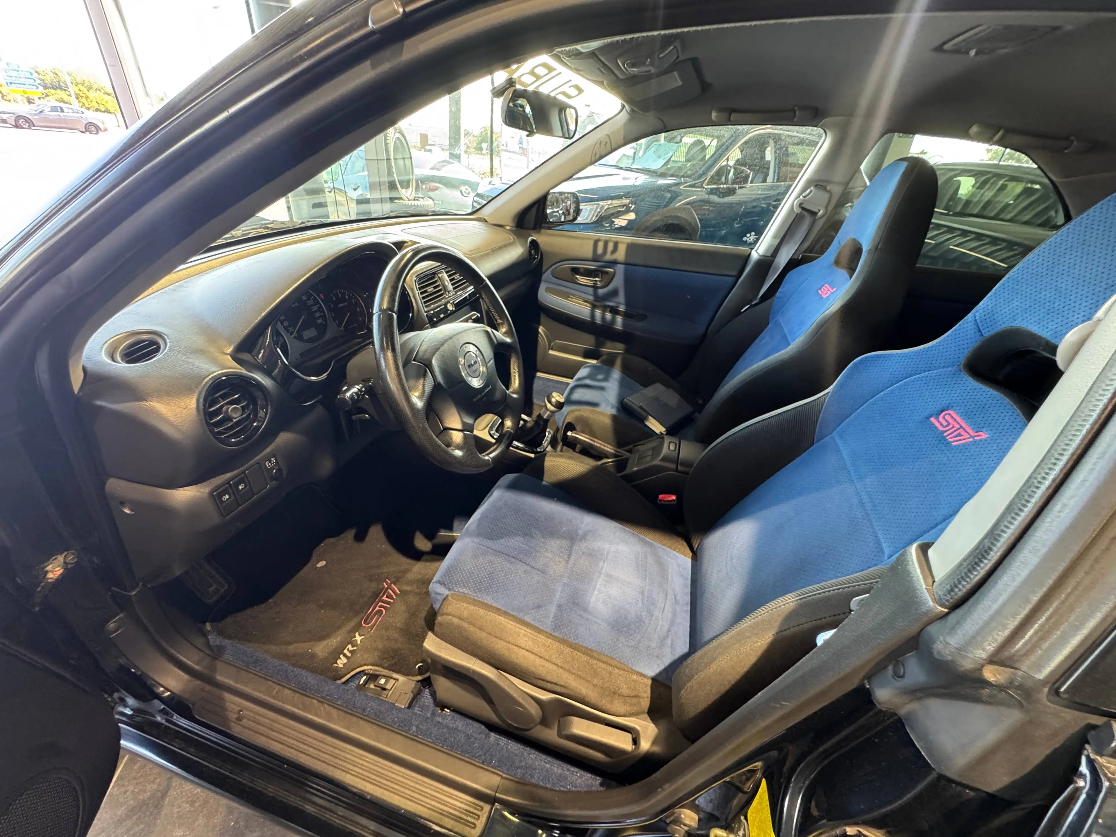 Subaru Impreza 2.0 Turbo 16v ABS AWD — photo 12