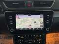 Skoda Superb Kombi 1,6TDI DSG Style *LED*NAVI*AHK*PANO*Tempo... Gris - thumbnail 9