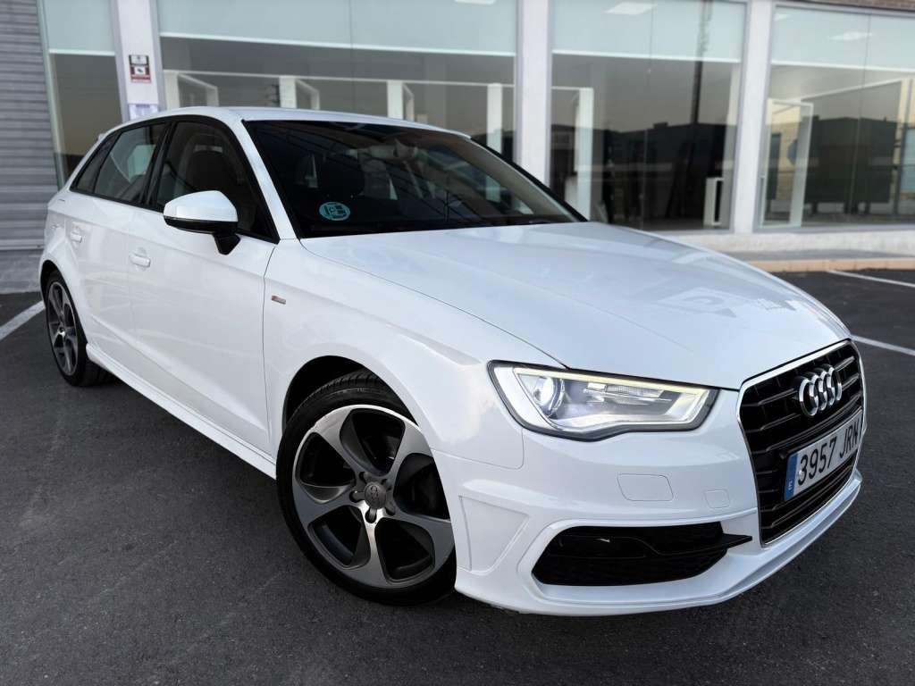 Audi A3 1.6TDI 85kW - foto 1