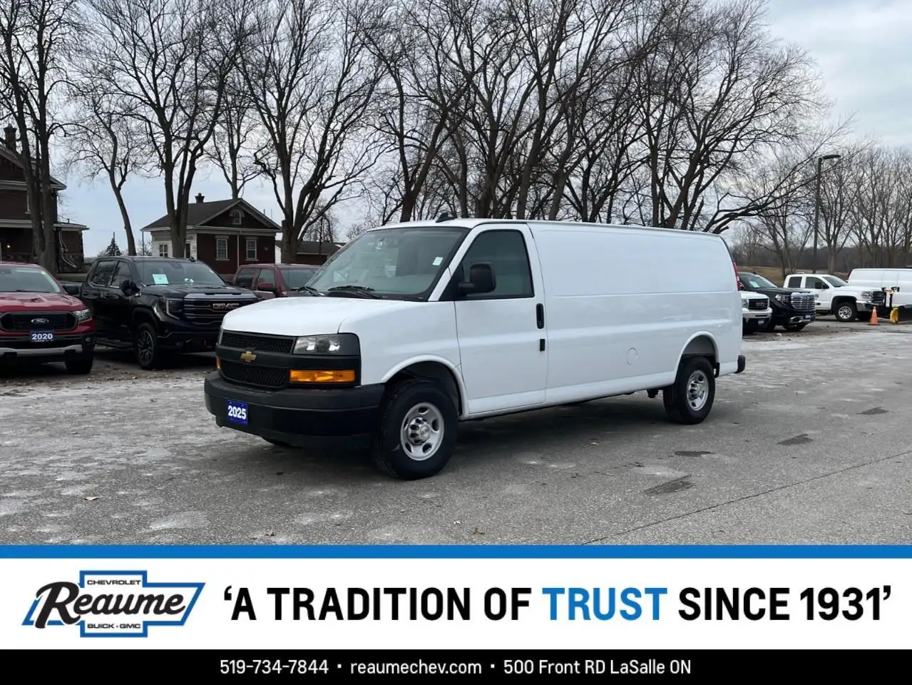 2025 Chevrolet Express 2500