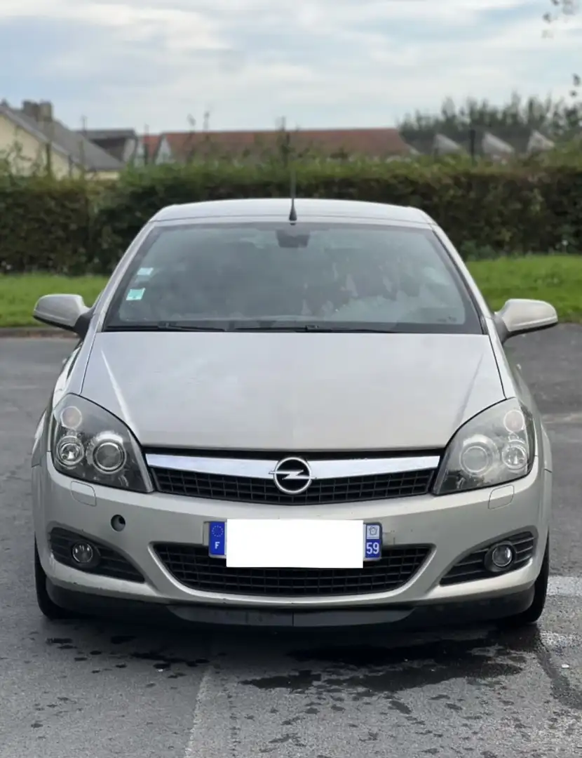 Opel Astra Twintop 1.9 CDTI - 150 FAP 111 - 1