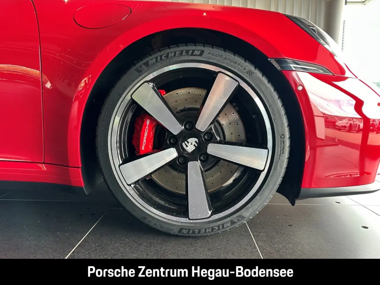 Porsche 992 (911) Carrera S/Sport Chrono/Lift/84L/Sportabgasan 6