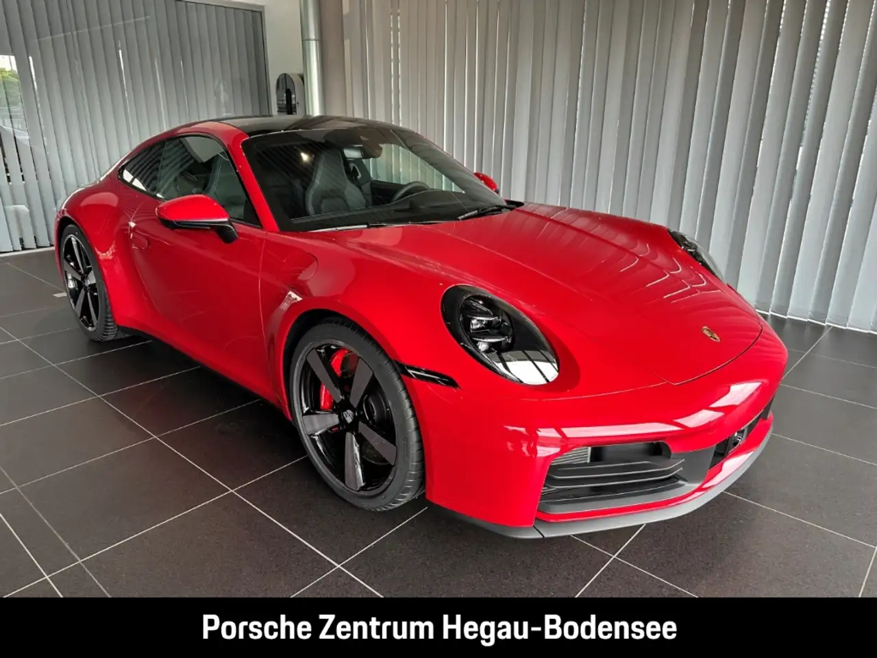 Porsche 992 (911) Carrera S/Sport Chrono/Lift/84L/Sportabgasan 8