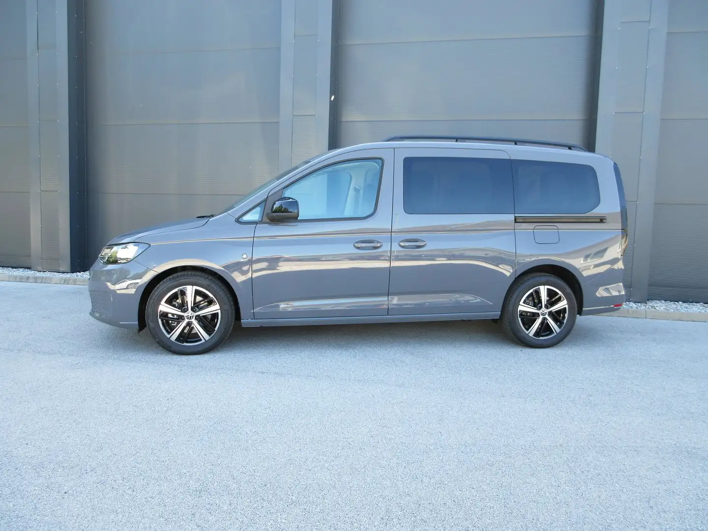Volkswagen Caddy Life Maxi TDI 4MOTION Grau - 2