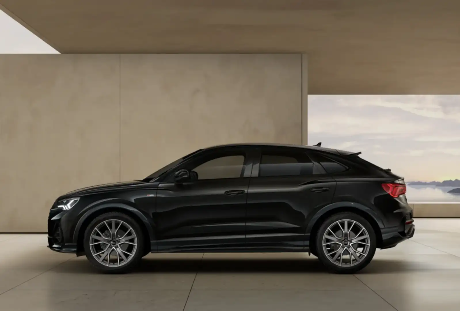 Audi Q3 Sportback 35 TFSI Black line S tronic Negro - 2