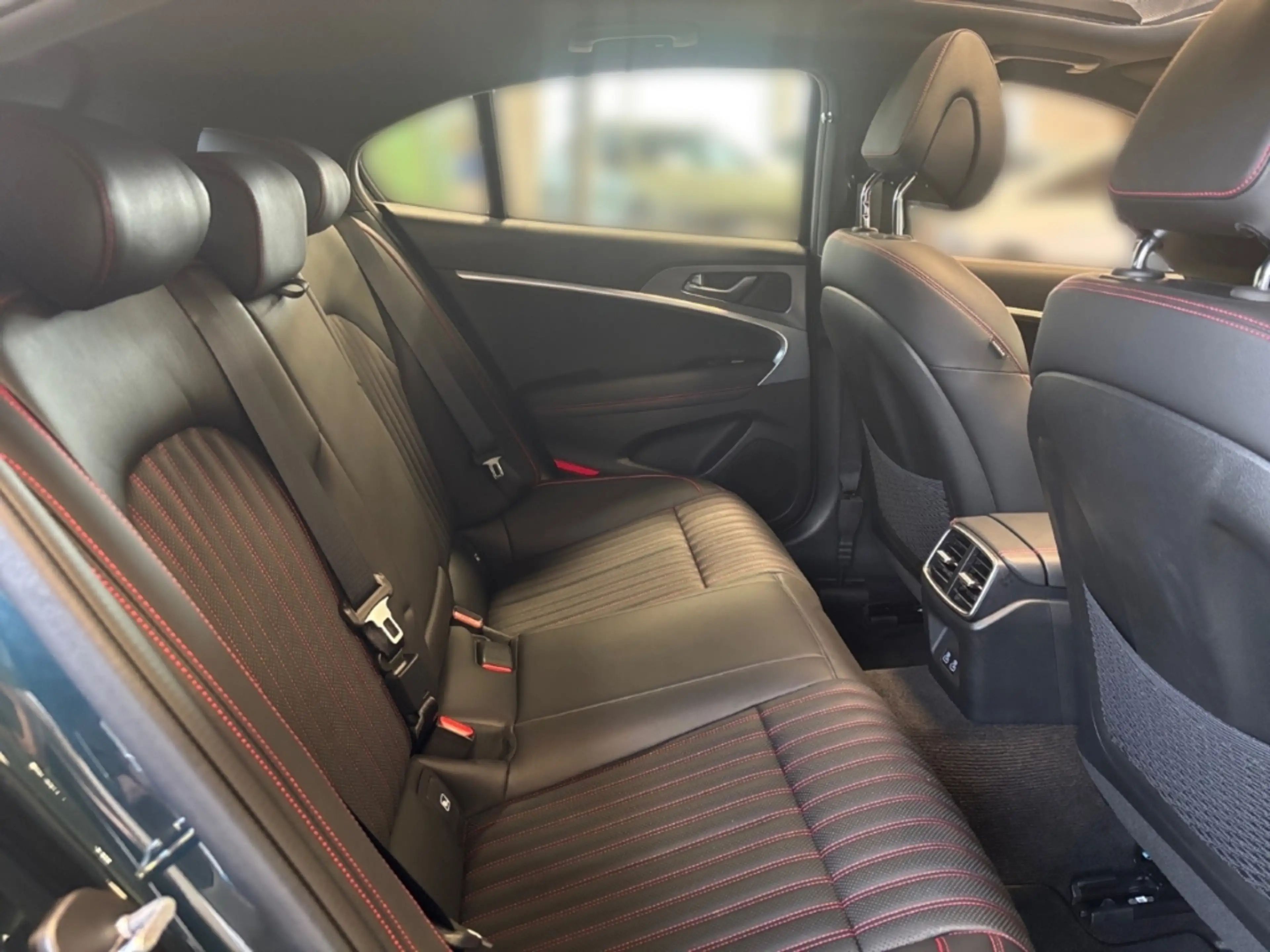 Genesis G70 Shooting Brake 2.2 D Sport RWD (DPF) Leder LED Spe — photo 12