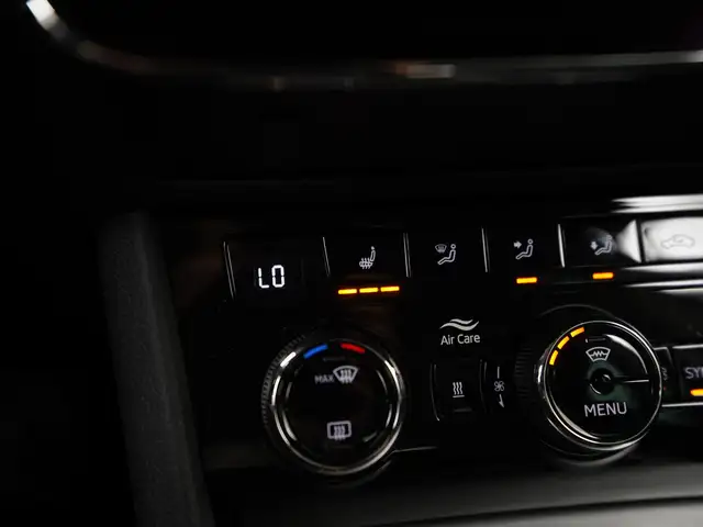 Skoda Superb view 14