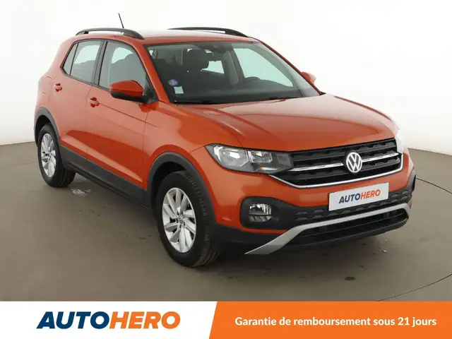 Volkswagen T-Cross view 8