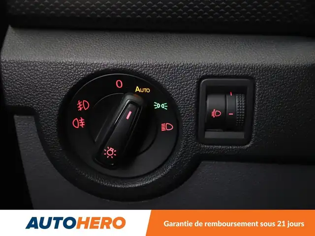 Volkswagen T-Cross view 30