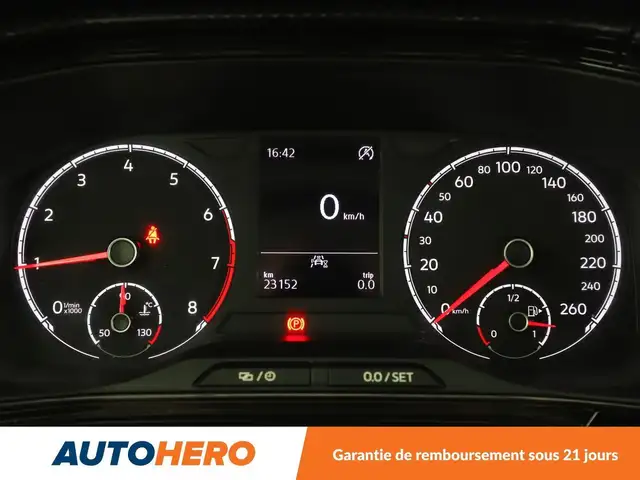 Volkswagen T-Cross view 23