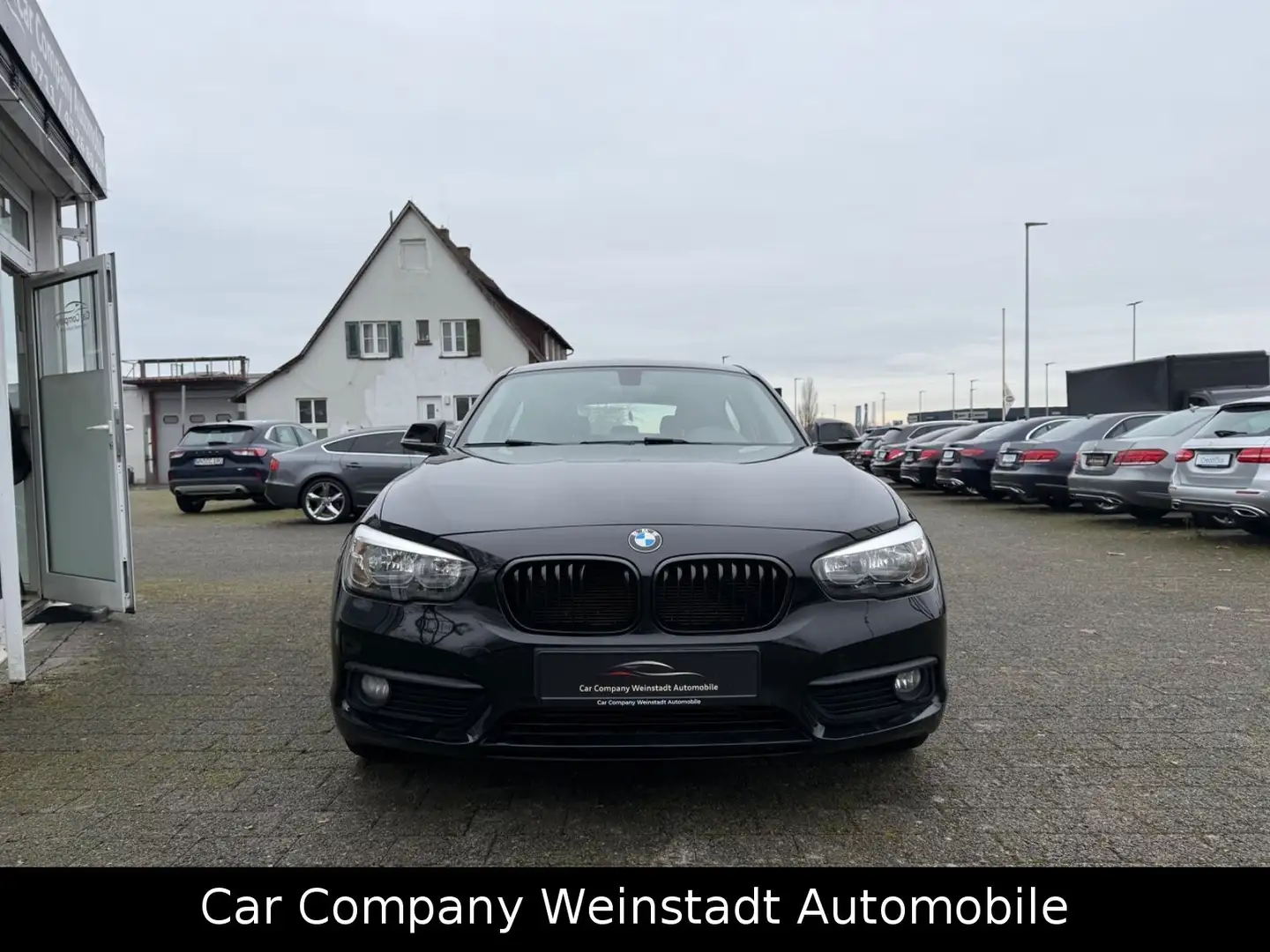 BMW 118 1 Limousine 5-trg. 118 i Advantage Schwarz - 2