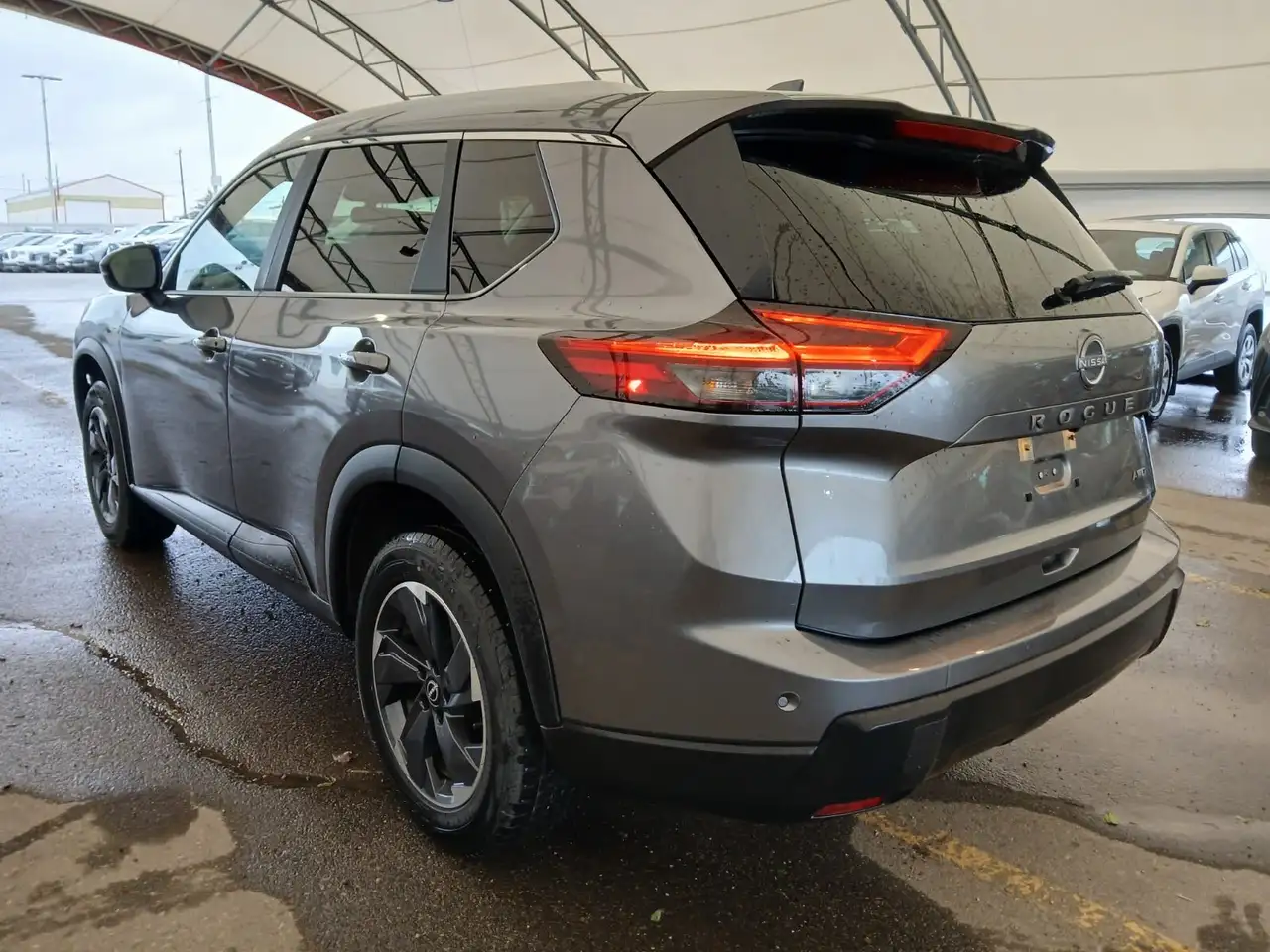 Nissan Rogue снимка Nissan Rogue