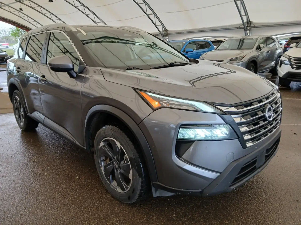 Nissan Rogue снимка Nissan Rogue