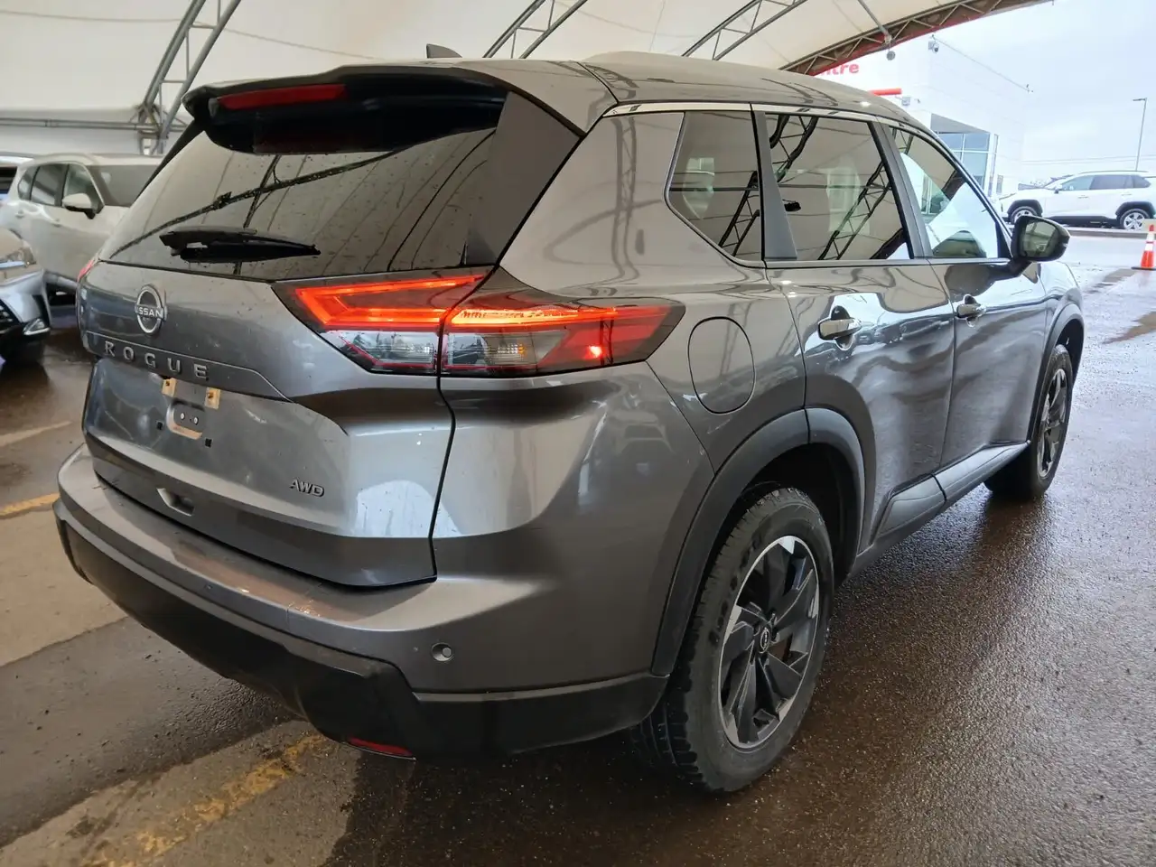 Nissan Rogue снимка Nissan Rogue