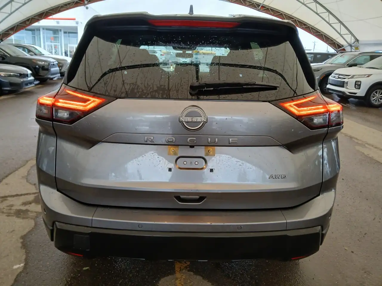 Nissan Rogue снимка Nissan Rogue