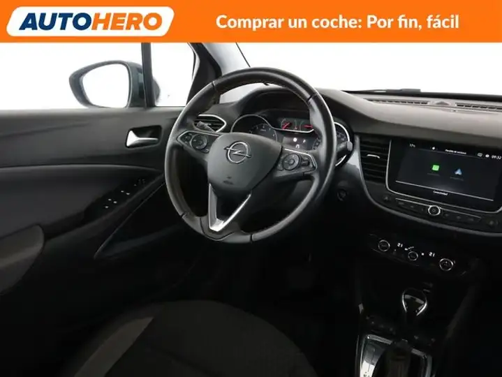 Opel Crossland 2020, foto 14