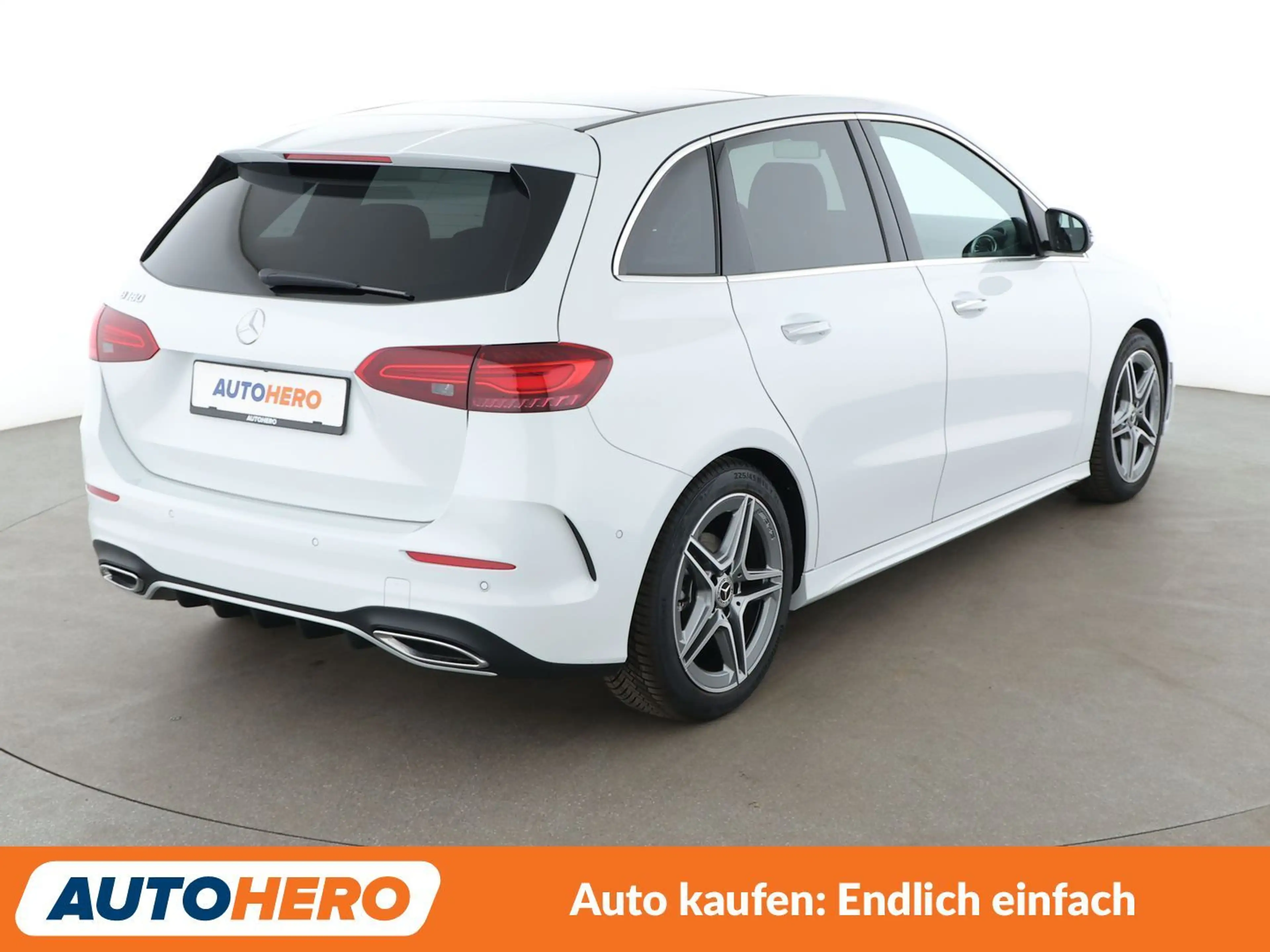 Mercedes-Benz B 180 B 180 Mild-Hybrid AMG Line Aut. *VC*HUD*LED*360°* — photo 6