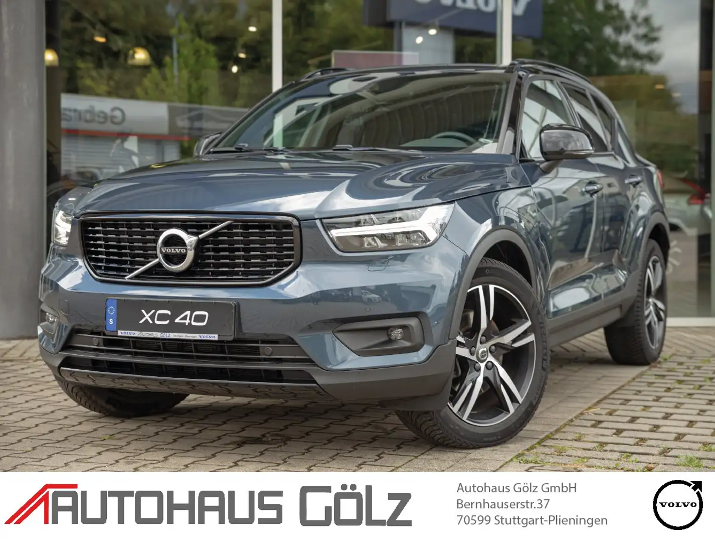 Volvo XC40 B4 R-Design PilotAssist*SitzKomfortPaket*Navi*PDC Blau - 1