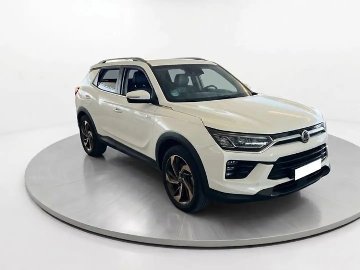 SsangYong Korando G15T Limited 4x2 L.P Blanco - 2