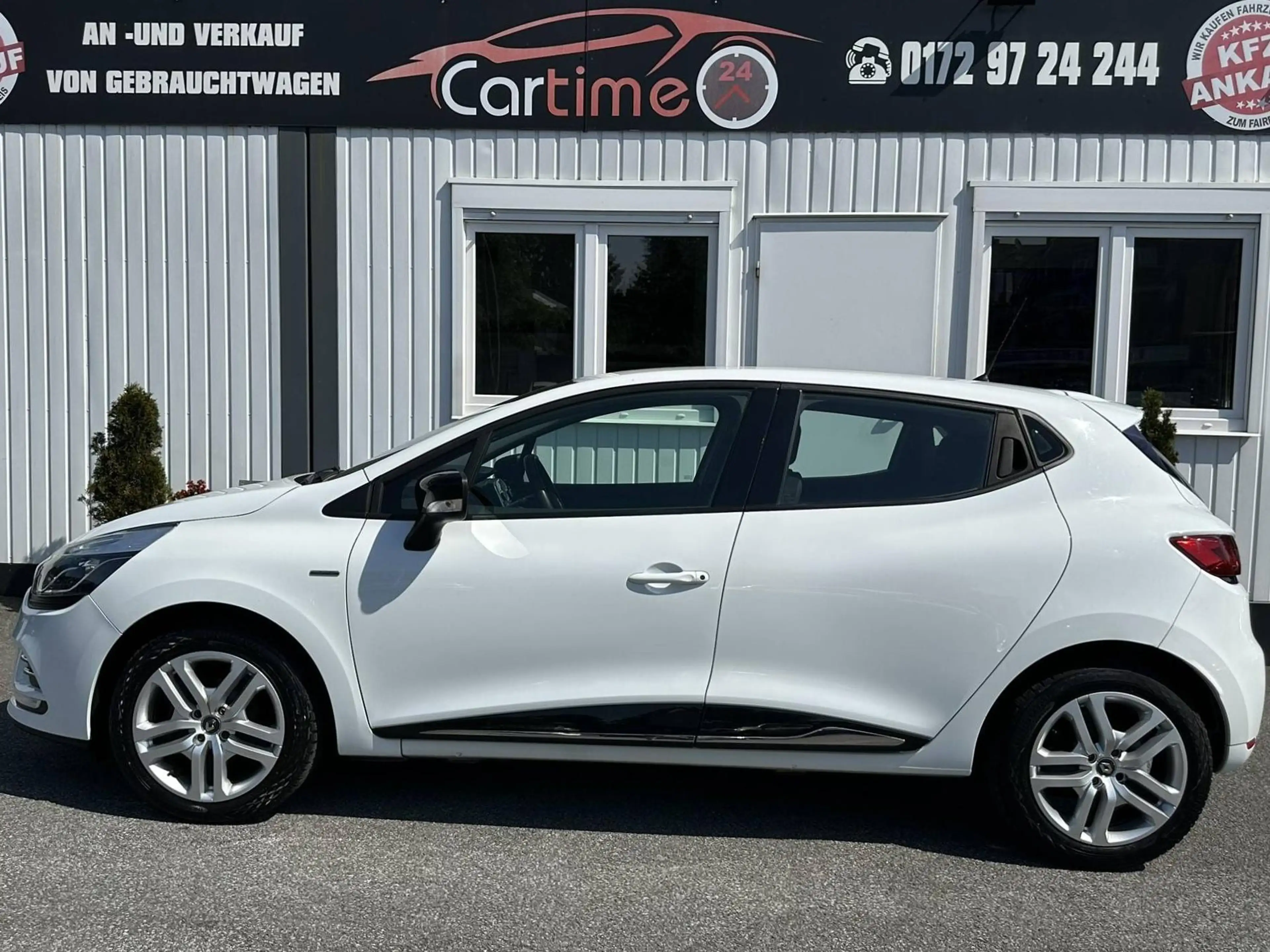 Renault Clio Limited Edition — photo 6