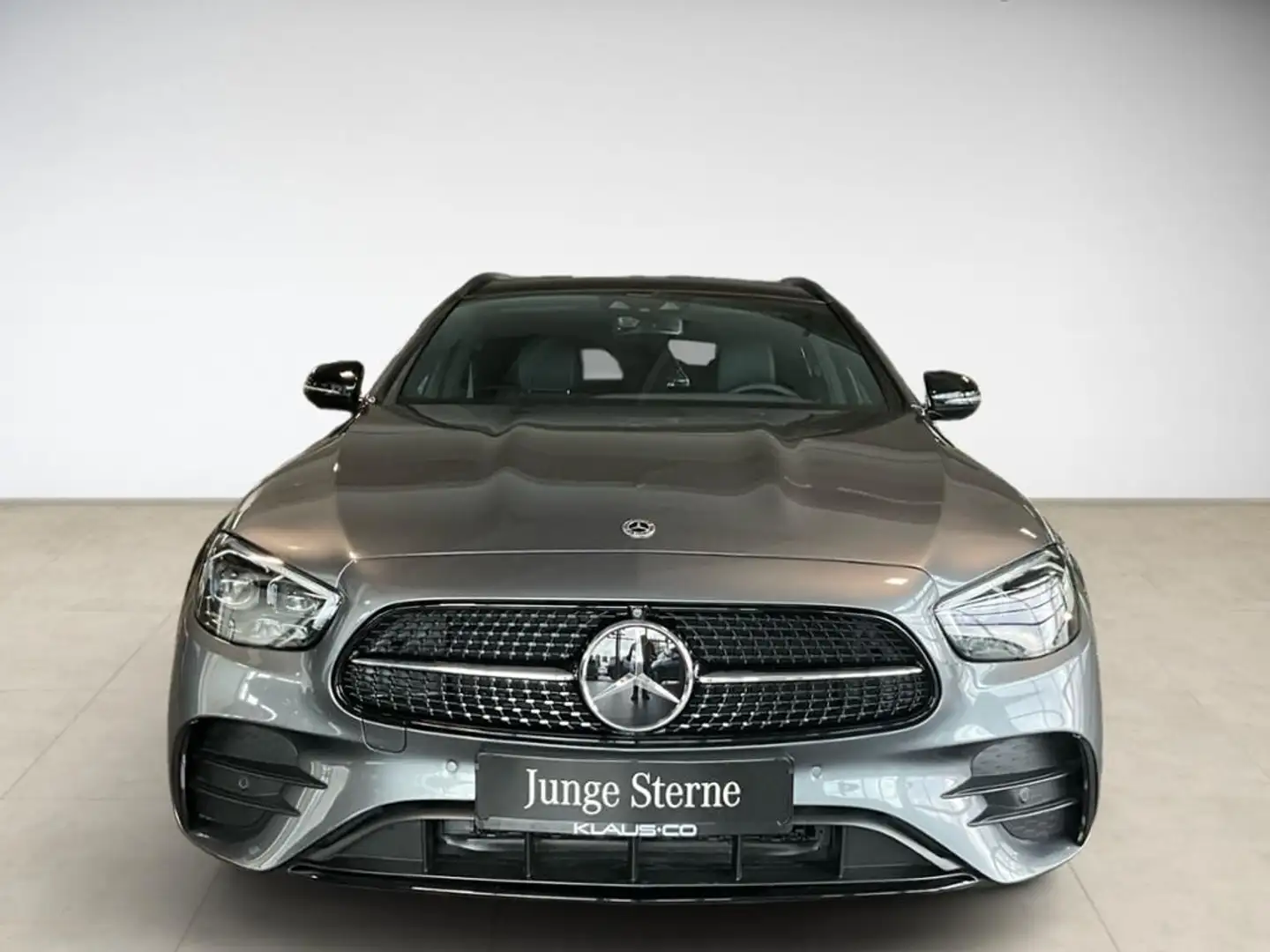 Mercedes-Benz E 220 d AMG T NIGHT EDITION Pano Night LM ACC Gris - 2
