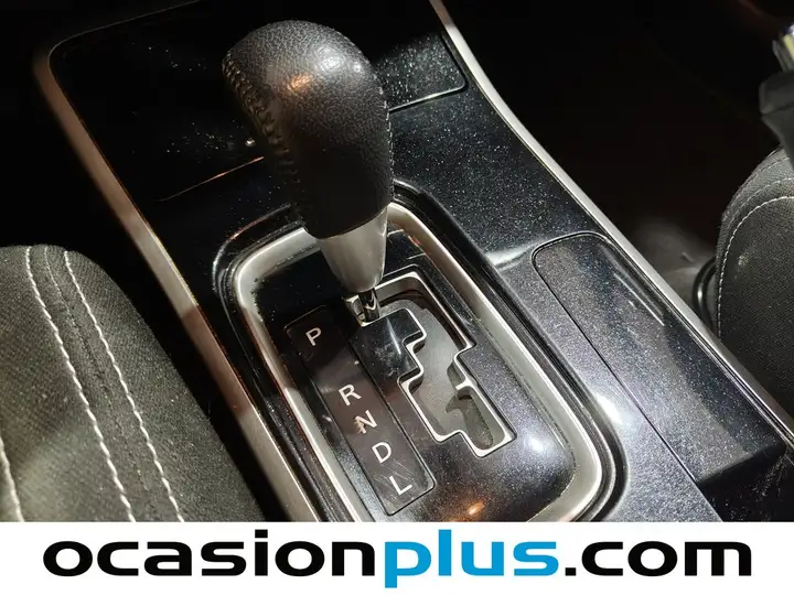 Mitsubishi Outlander 200 MPI CVT Motion 2WD 5p Aut. 2017, foto 6