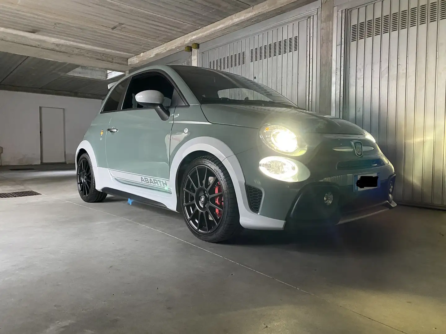 Abarth 695 1.4 t-jet 70th 180cv - 2