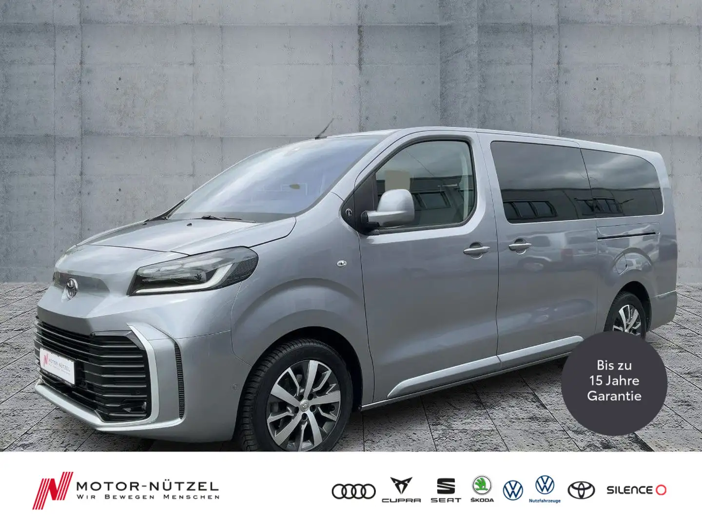Toyota Proace Verso L2 2.0 D-4D TEAM D LED+NAVI+ACC+RFK Silber - 1
