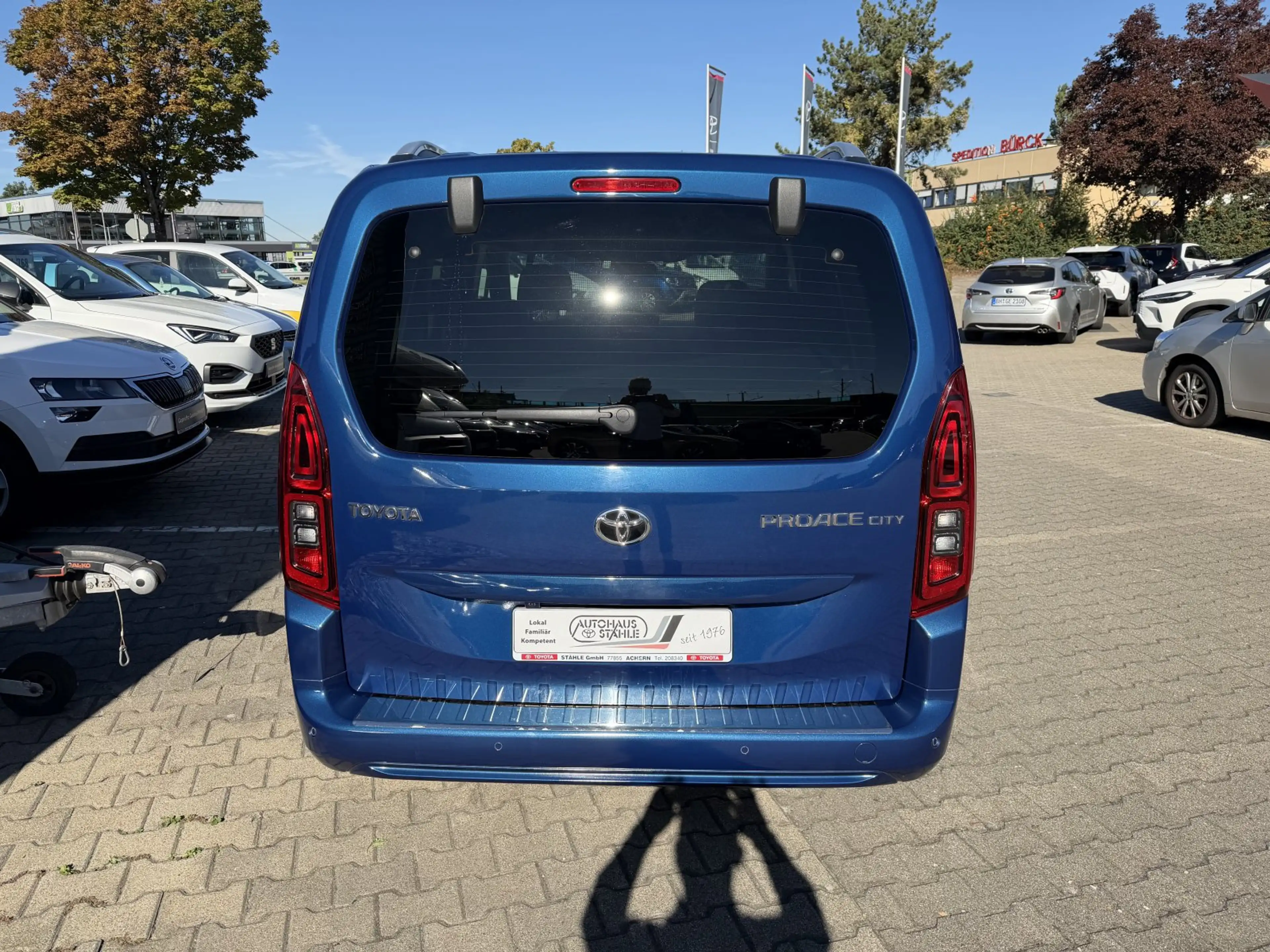 Toyota Proace City Verso  L1 Team Deutschland / Panoramadach — photo 8