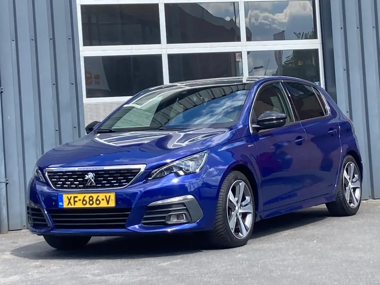Peugeot 308 1.2 PureTech GT-line Camera Navi Panodak Led Clima Blauw - 1