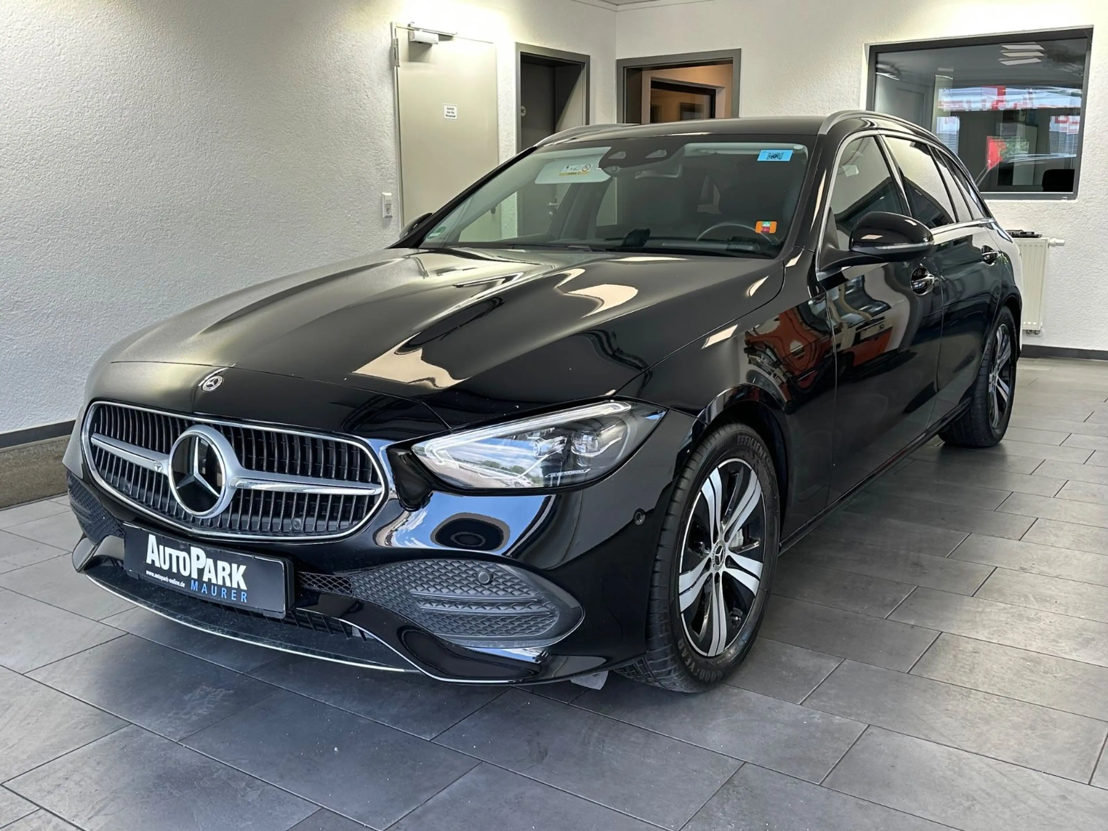 Mercedes-Benz C 220 d / — photo 2